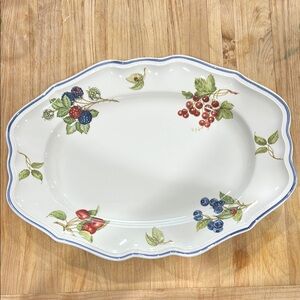 Villeroy & Boch White and Blue Floral Serveware